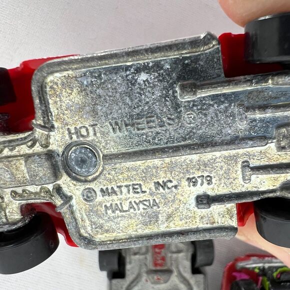 Hot Wheels Vintage Lot of 6 Die Cast Matchbox Cars 70's Toy Cars - Picture 8 of 10